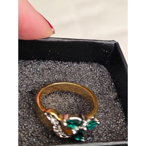 Gold-Plated Ring With Green & Clear Gemstones Size 5 - Picture 6 of 11